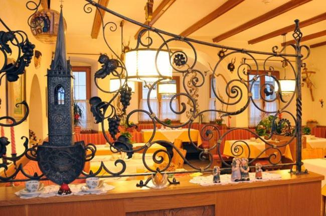 Roter Adler Hotel Caldaro Kültér fotó