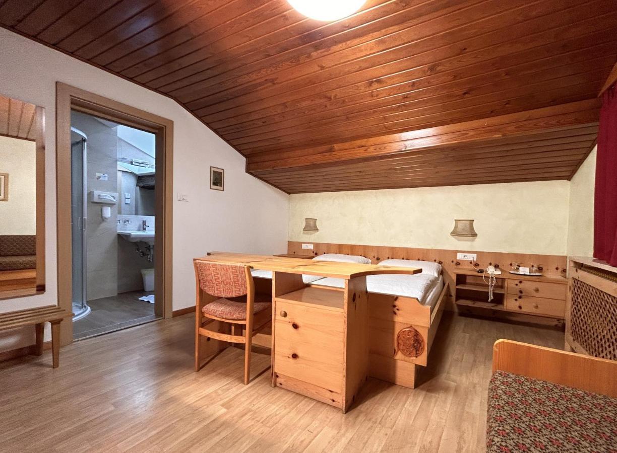 Roter Adler Hotel Caldaro Kültér fotó